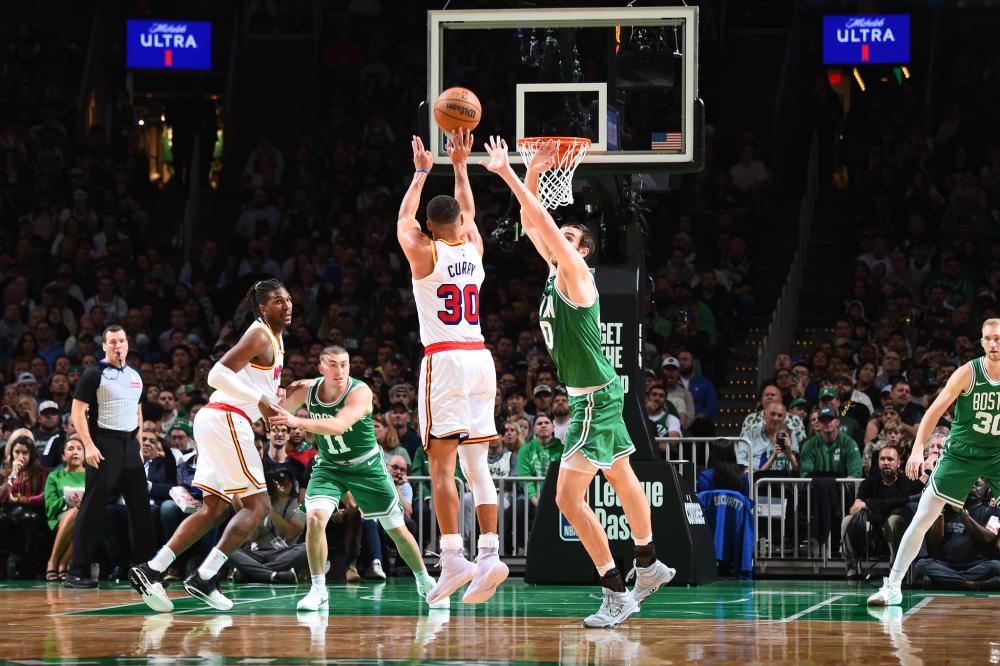 表现不仅引 表现不仅引